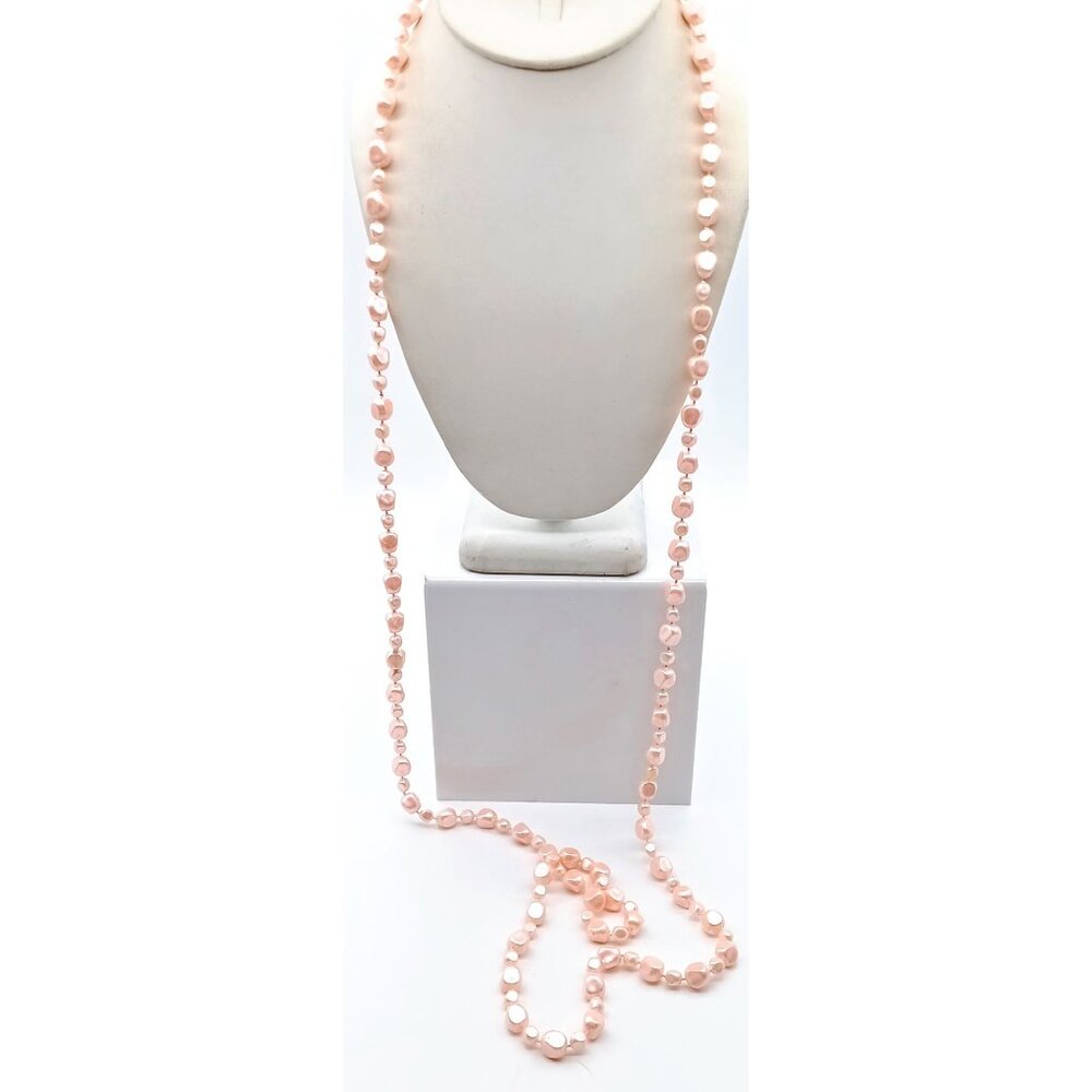 Pretty in Pink Beaded Necklace, Barbiecore Pastel Vintage Strand, Flapper Length